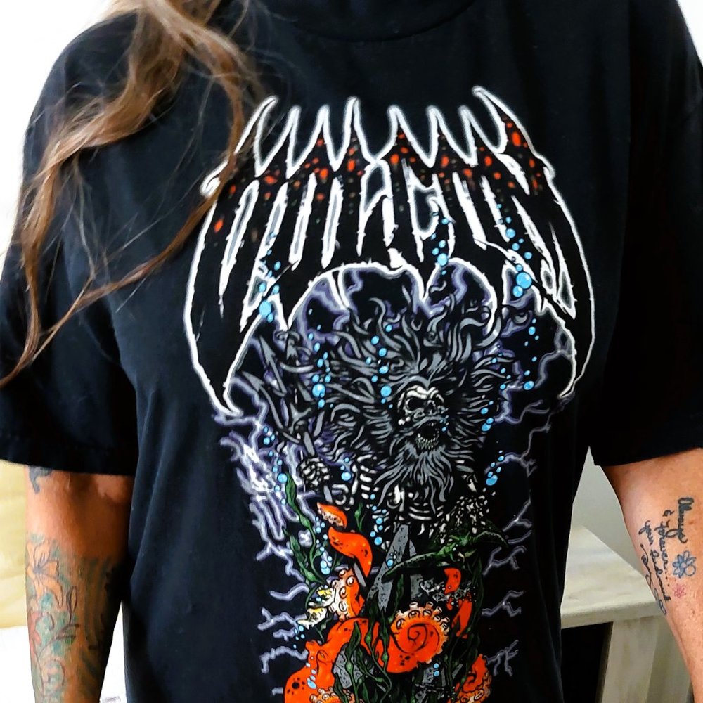 Volcom's Totally Twisted Crustaceans of Metal and surf shirt 2011 - Picture 1 of 7